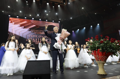 Тыңдарманын тәнті еткен &laquo;Өмір желі&raquo;