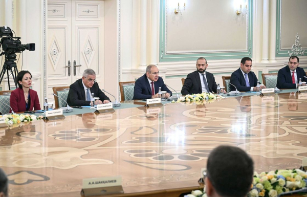 "Қазақстан біздің еліміз үшін өте жақсы үлгі деп санаймыз": Пашинян қазақ халқына құрметін білдірді