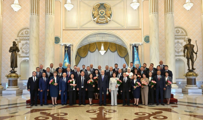 Президент су шаруашылығы саласының қызметкерлерін марапаттады