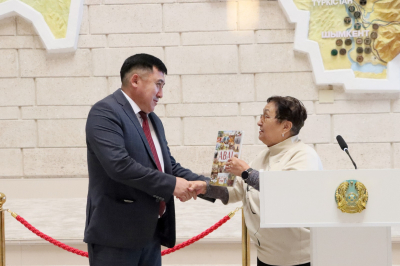 Абай мұрасына арналған көрме ашылды