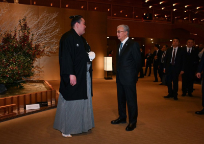 Тоқаев Токиода Кимбозанмен кездесті (фото)