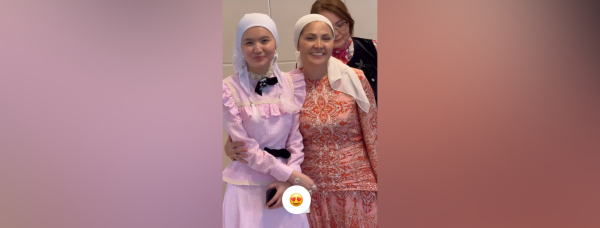 Хиджабын шешіп, қазақша орамал таққан Сәкен Майғазиевтің келіні сынға ұшырады