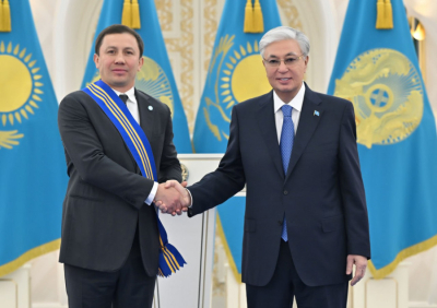 Тоқаев Головкинді марапаттады