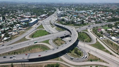 "Алаңдауға негіз жоқ": Алматыдағы Райымбек-Саин жолайрығы 2026 жылы күрделі жөндеуден өтеді