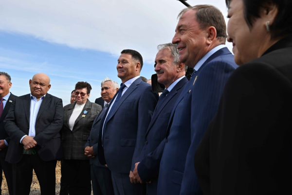 Президент ауыл шаруашылығы кәсіпорындарының жетекшілерімен әңгімелесті