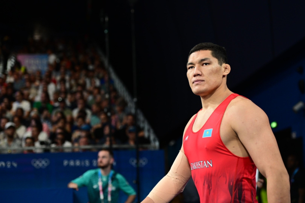 Қарағандыда күрес түрлерінен Нұркен Әбдіровты еске алуға арналған турнир өтті