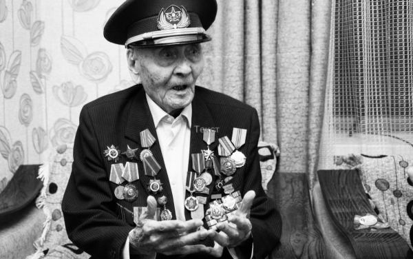 Тоқаев соғыс ардагері Әбдіғали Қаймолдиннің отбасына көңіл айтты