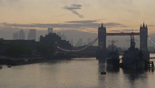 Ұлыбритания виза беруден бас тартады