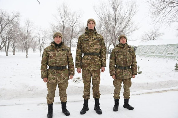 2 метр 10 сантиметр: Отан алдындағы борышын өтеп жүрген тағы бір бойшаң сарбаз туралы не білеміз