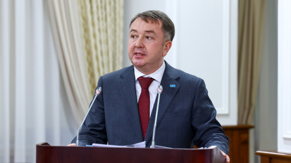 ЖИ-агент және бюрократиядан қорғау: Үкімет заңдарды жазу процесін қалай өзгертеді