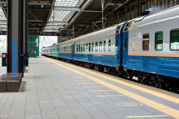 Жолаушы пойызға үлгермей қалған жағдайда не істеу керек?