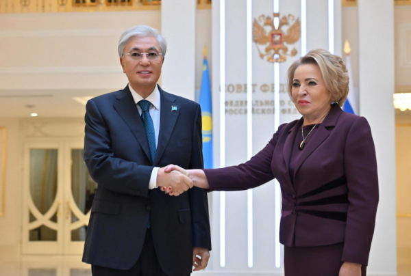 Президент Тоқаев Валентина Матвиенкомен кездесті