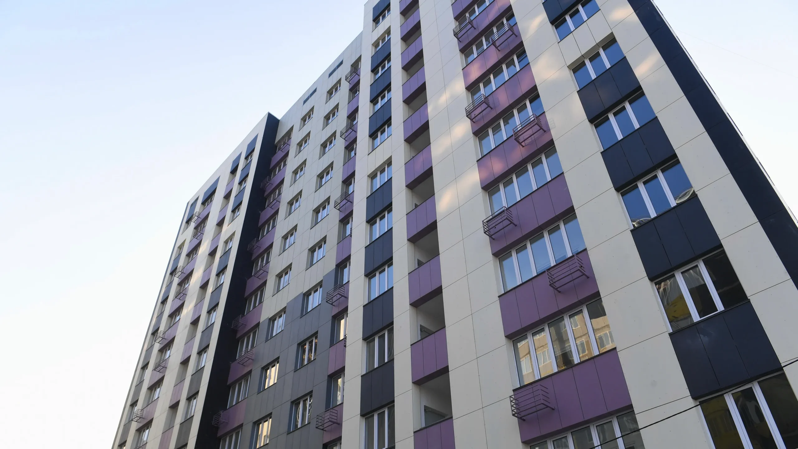 В Алматы журналисты предотвратили двойную трагедию