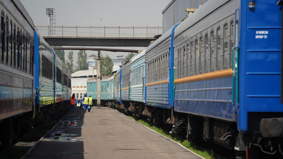 Ресейде пойыз үстіне көпір құлап, 66 зардап шегіп, 7 адам қаза тапты