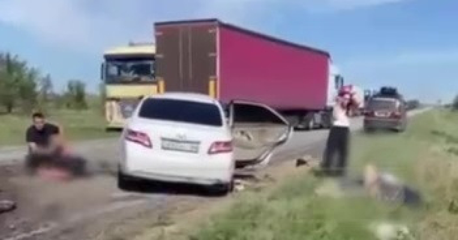 Самара-Шымкент тасжолында жантүршігерлік жол апатынан үш адам қаза тапты