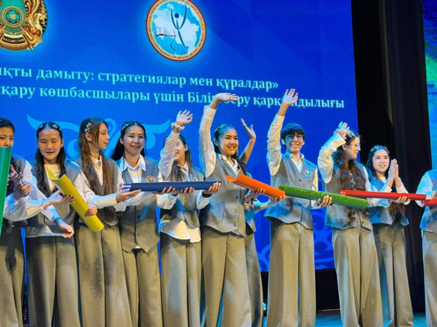 Оқушылардың өзін-өзі басқару көшбасшыларына арналған білім беру интенсиві өтті
